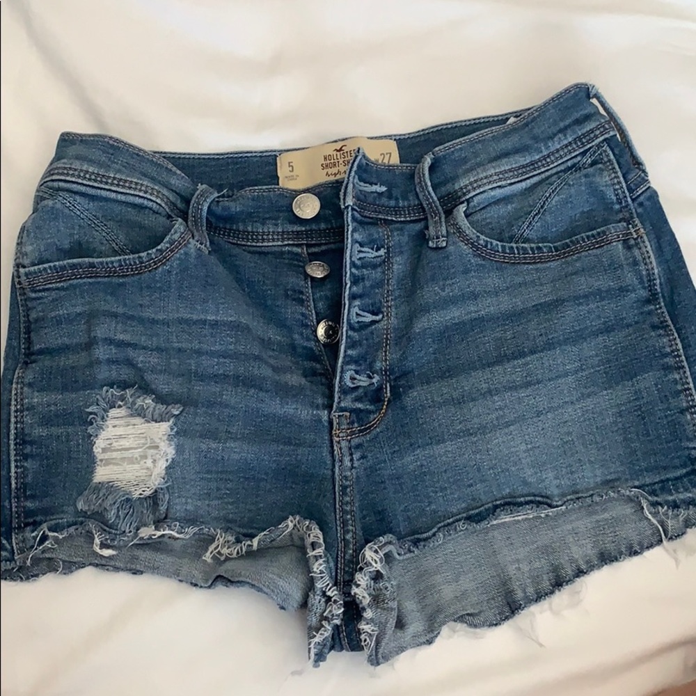 High rise Hollister shorts